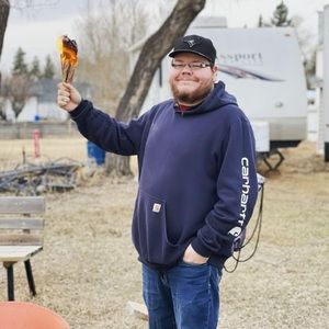 Meet your Posher, Justin